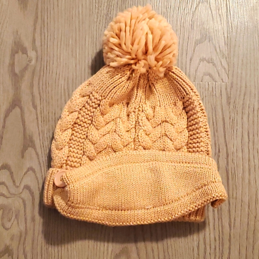 New knit pink hat
